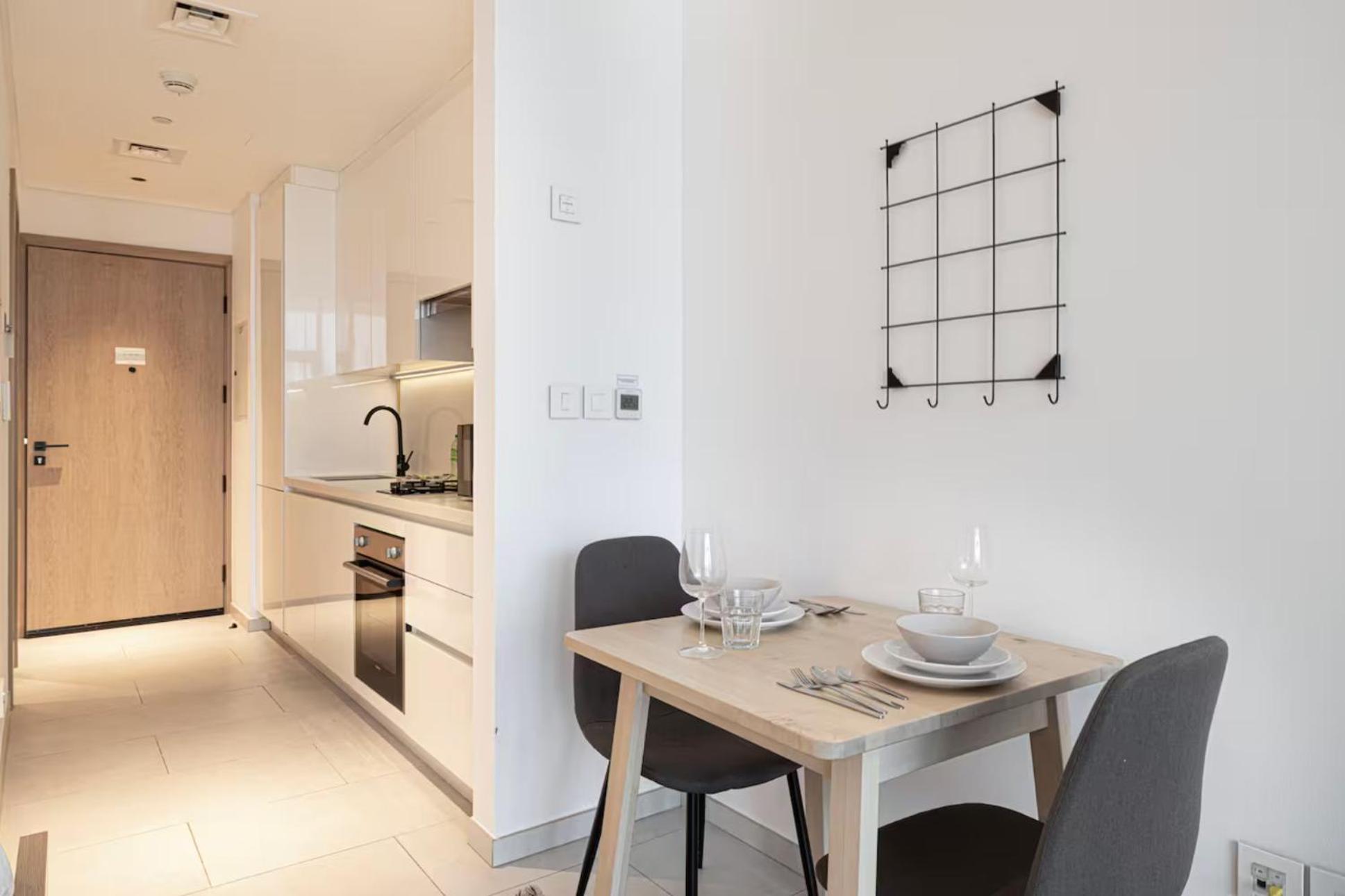 Luxury With Burj Khalifa View - Marquise Square Tower Apartment Dubai